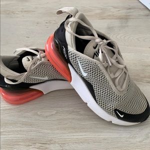 Girls Nike Air Max 270
